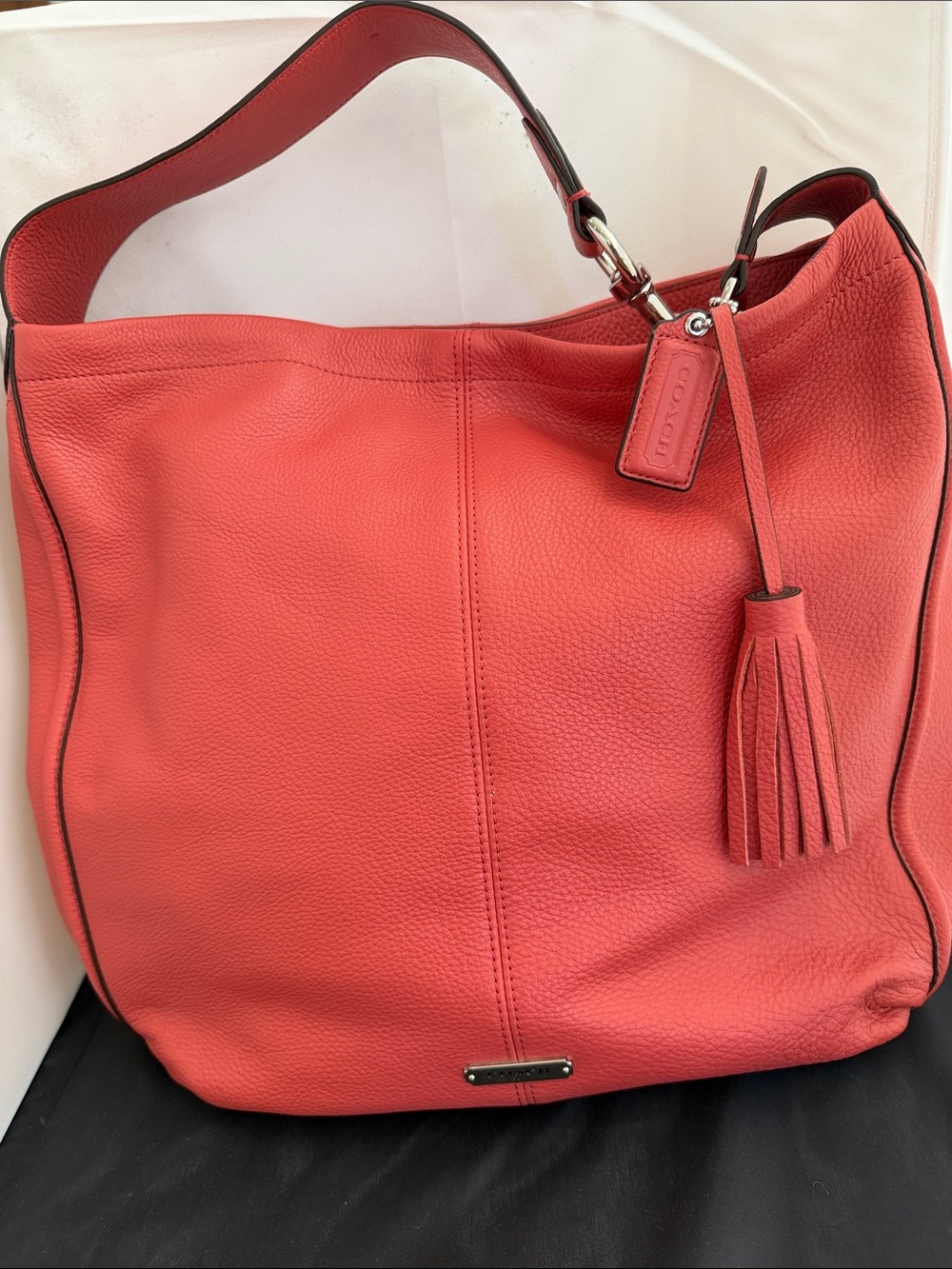 Coach Avery Leather Hobo Bag Coral Pink F23309 - NWOT Pristine!